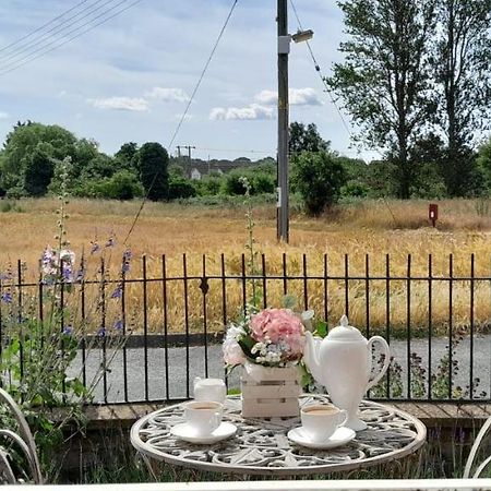 Hazel'S Villa Leiston Exterior photo